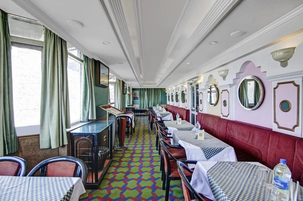 Hotel Crystal Palace Shimla